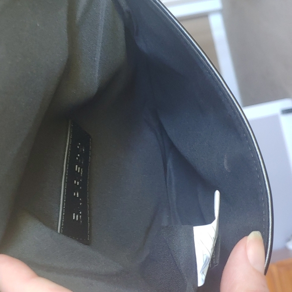 Express snake print envelope wristlit - Picture 5 of 5